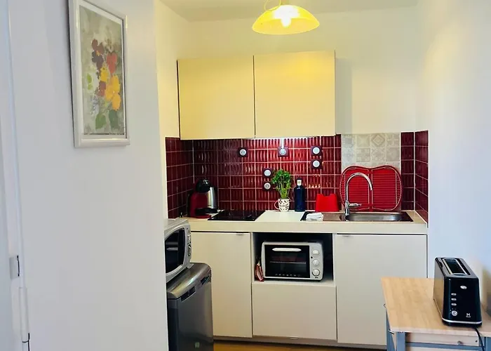 Proche Centre - Avec Balcon アパート *