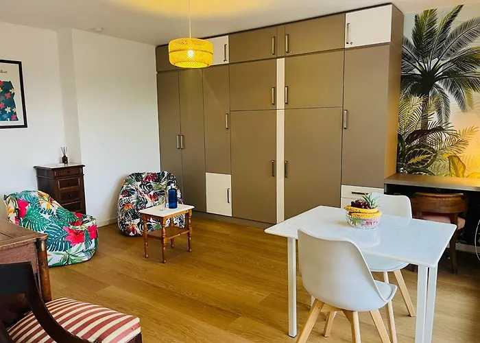 アパート Proche Centre - Avec Balcon